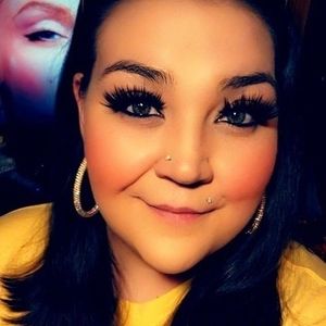 Meet your Posher, Elisha